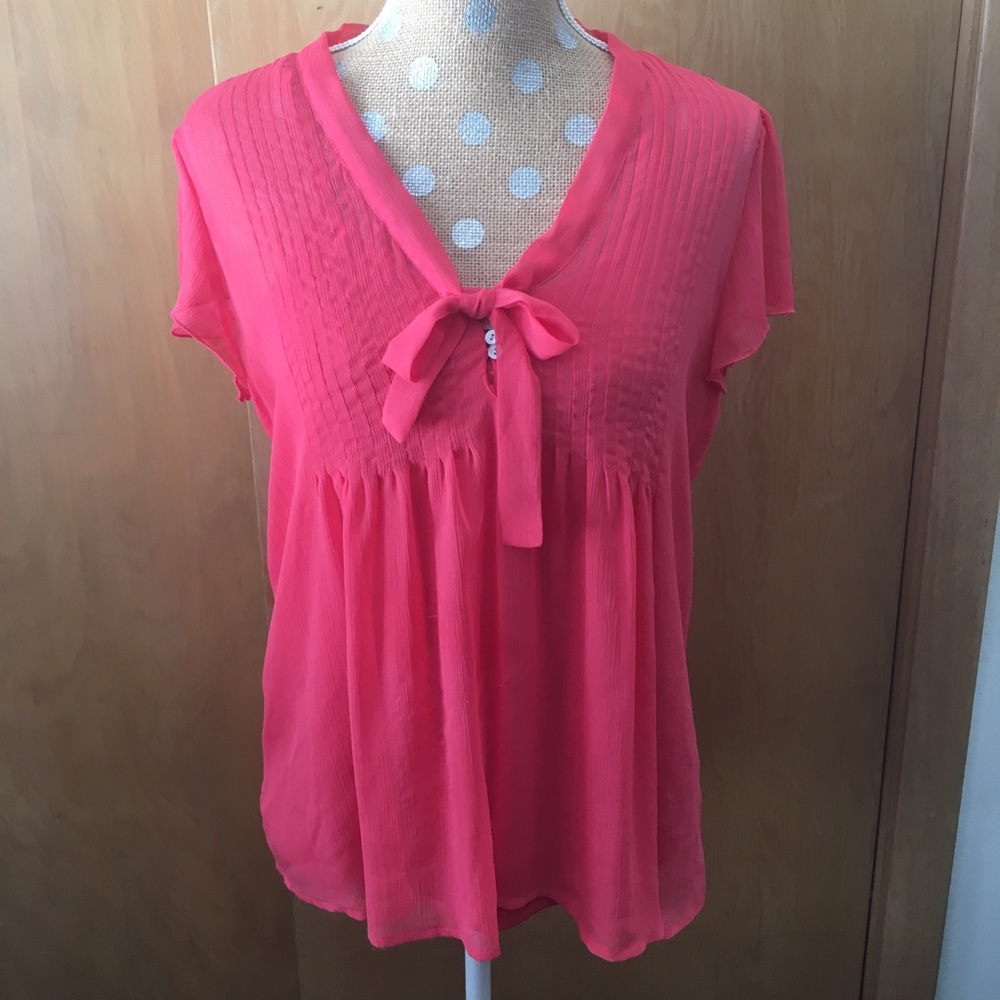 🌹3/$25🌹Daisy Fuentes Coral Chiffon Top with Cami